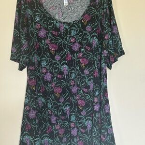 Floral Patterned Women's Top